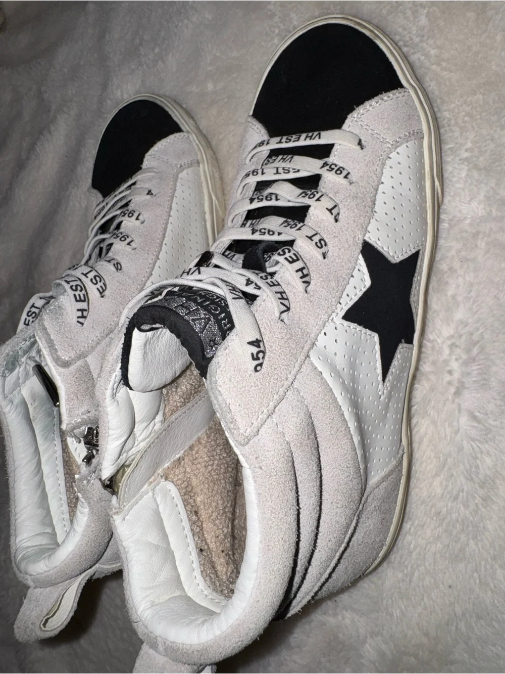 Vintage Havana Lester Women's Size 8.5 Sneakers - Classic Star Logo